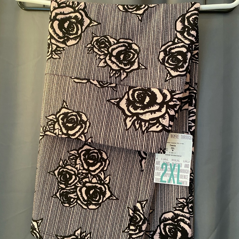 2X Lularoe Cassie Skirt